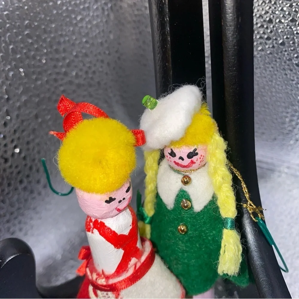 SET of 2 Clothespin Girls MCM Christmas Ornaments Handmade Folkart Felt‎ Pom Pom